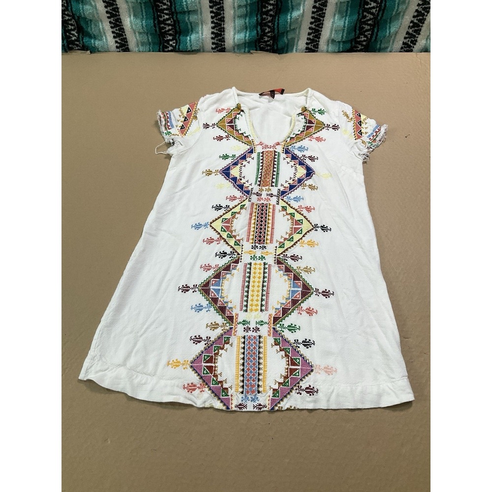 Topshop x Kate Moss embroidered boho White dress w/ colorful aztec Design Size 2